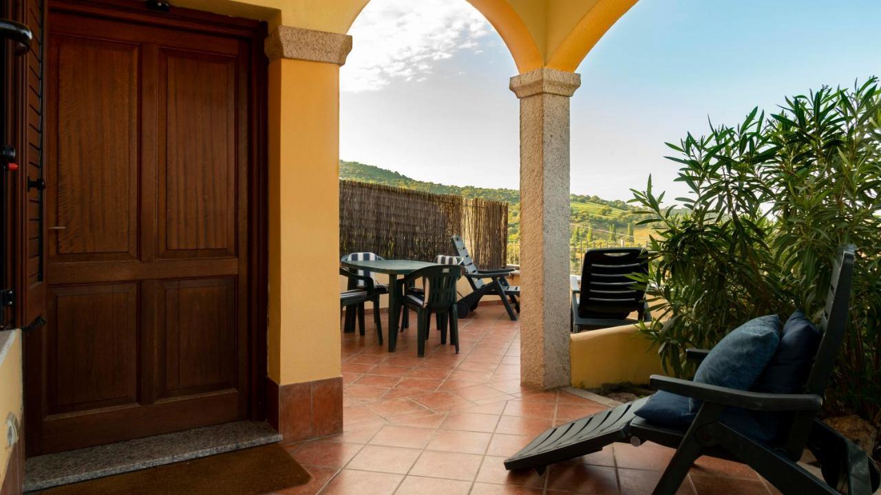 Casa Vacanze Solita Budoni Exteriör bild